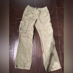Green cargos